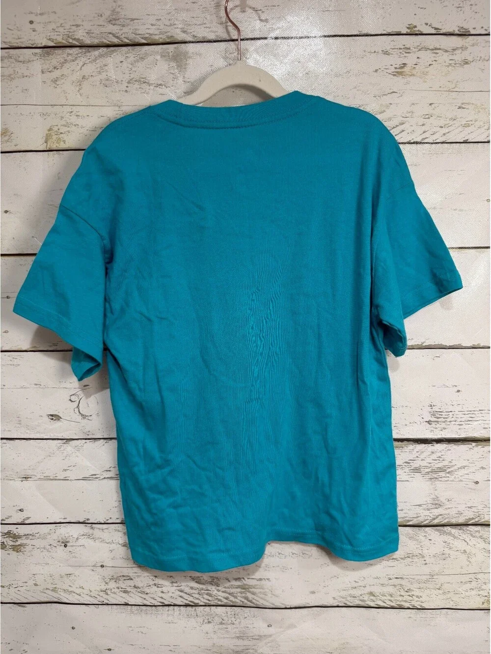 NIKE Sportswear Essential Girls Boxy Tee Size Youth Medium NWT